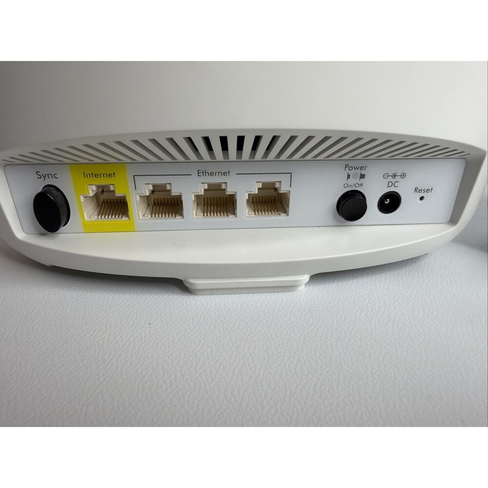 NETGEAR Orbi WiFi 6 Cable Modem Router+Satellite Extender, RBR50v2, AX4200 - Picture 5 of 8